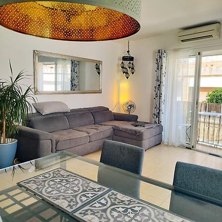 Sitges Welcom Home A Summer Flat In The Heart Of The Village シッチェス エクステリア 写真